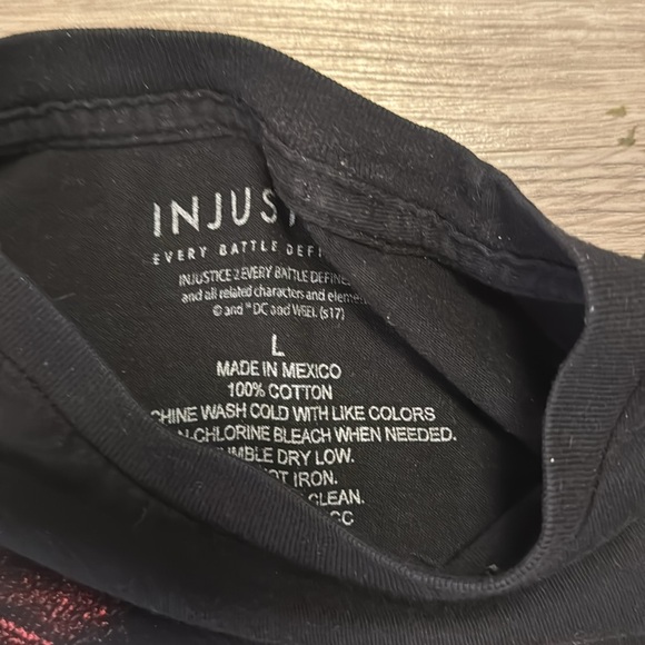 Injustice 2 Graphic Tee Size L - Picture 2 of 4
